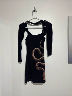 Black Snake-Print Cutout Long-Sleeve Bodycon Dress